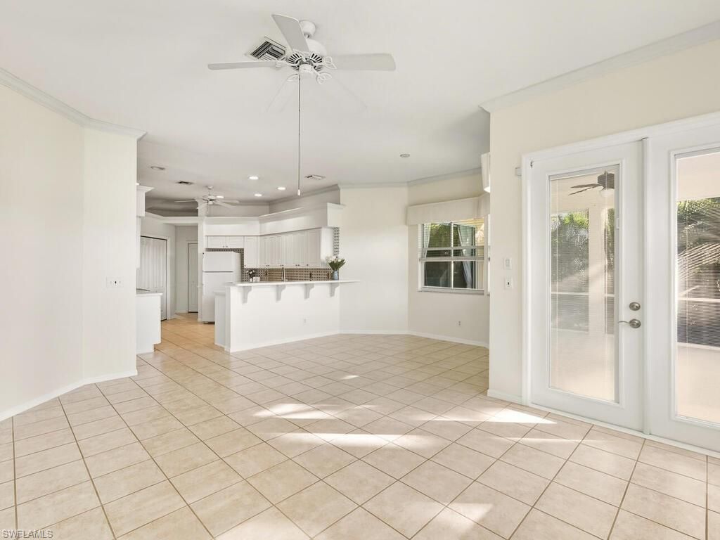 2051 Morning Sun Ln, Naples, FL 34119 Photo