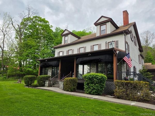 559 State Route 32, Unit Apt 4, Highland Mills, NY 10930