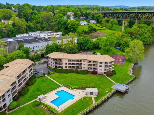 2 Park Place , Unit C3E, Newburgh, NY 12550