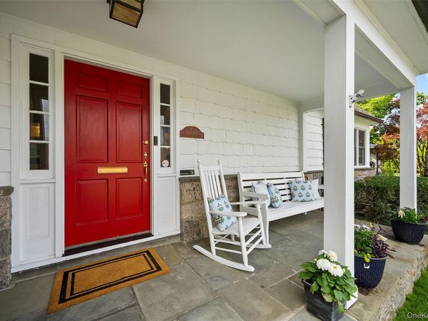 52 Midland Avenue , Bronxville, NY 10708
