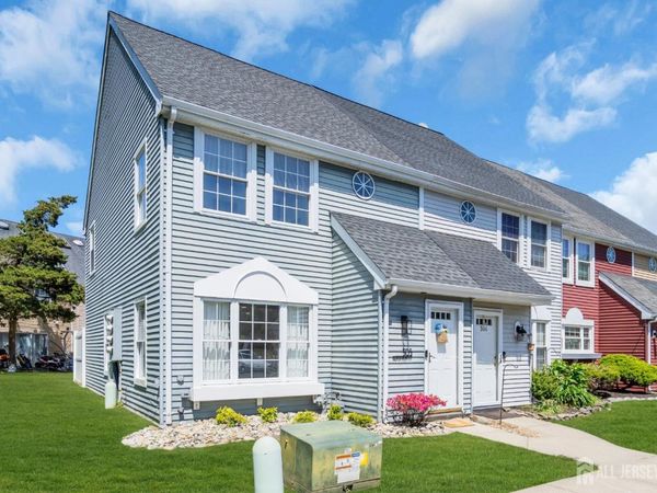 305 Beach plum Court, Tuckerton, NJ 08087