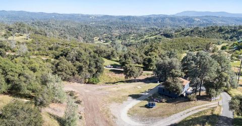 5266 Del Sol Ln, San Andreas, CA 95249 Photo