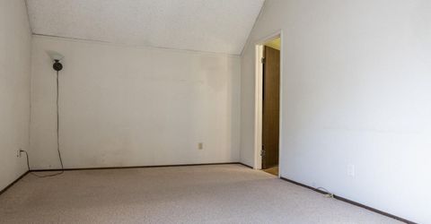 2252 S Whitney Blvd, Rocklin, CA 95677 Photo