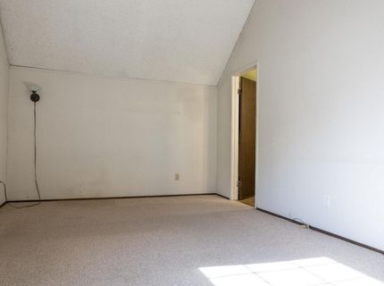 2252 S Whitney Blvd, Rocklin, CA 95677 Photo