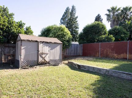 2252 S Whitney Blvd, Rocklin, CA 95677 Photo
