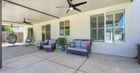 2104 Stansfield Dr, Roseville, CA 95747 Photo