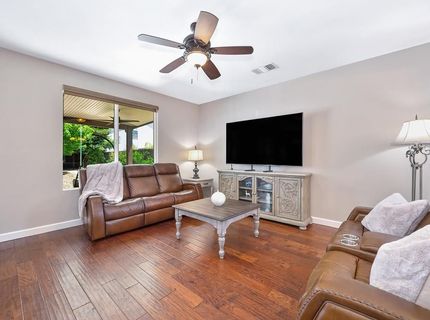 2104 Stansfield Dr, Roseville, CA 95747 Photo