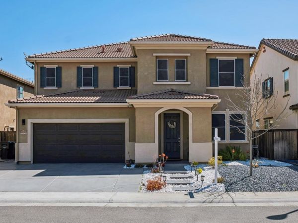 5025 Maestro Way, Roseville, CA 95747