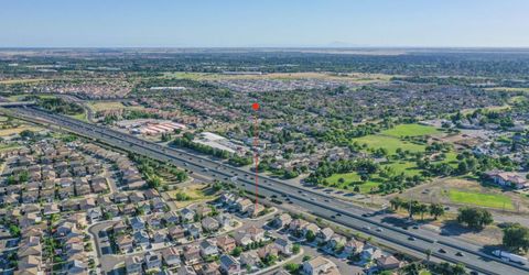 8320 Kossum Way, Elk Grove, CA 95624 Photo