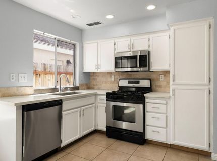 9467 Little Rapids Way, Elk Grove, CA 95758 Photo