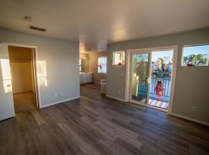 9193 E Laguna Way, Elk Grove, CA 95758 Photo
