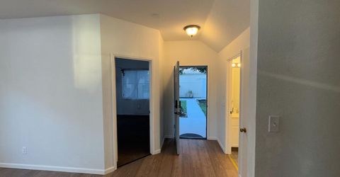 9193 E Laguna Way, Elk Grove, CA 95758 Photo