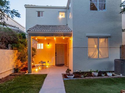 9193 E Laguna Way, Elk Grove, CA 95758 Photo