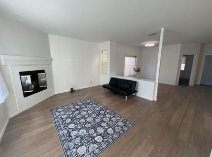 9193 E Laguna Way, Elk Grove, CA 95758 Photo