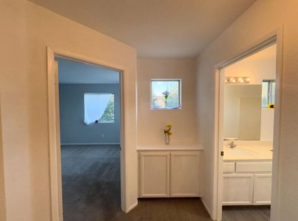 9193 E Laguna Way, Elk Grove, CA 95758 Photo