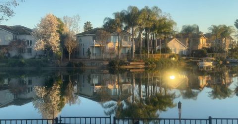 9193 E Laguna Way, Elk Grove, CA 95758 Photo