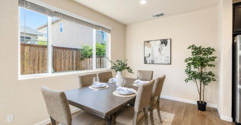 270 E Phelps Dr, Mountain House, CA 95391 Photo