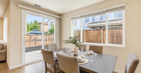 270 E Phelps Dr, Mountain House, CA 95391 Photo
