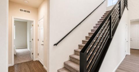 270 E Phelps Dr, Mountain House, CA 95391 Photo