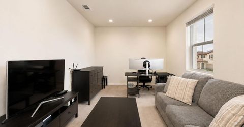 270 E Phelps Dr, Mountain House, CA 95391 Photo