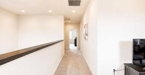 270 E Phelps Dr, Mountain House, CA 95391 Photo