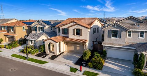 270 E Phelps Dr, Mountain House, CA 95391 Photo