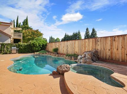 10242 Creek Trail Cir, Stockton, CA 95209 Photo