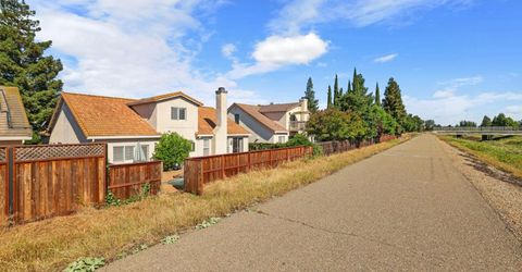 10242 Creek Trail Cir, Stockton, CA 95209 Photo