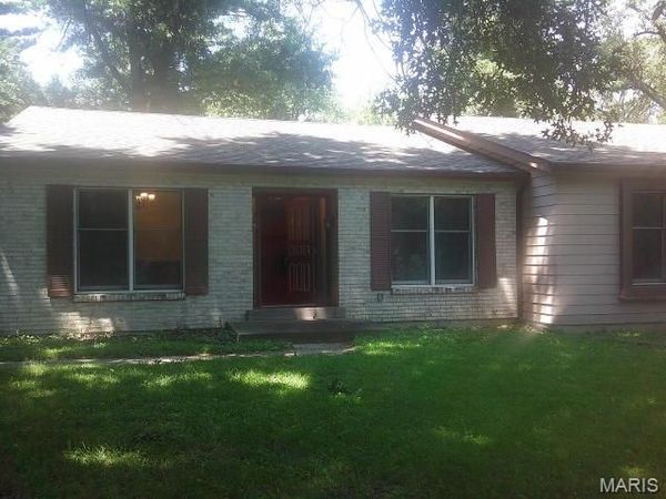 12439 Norma Lane, St Louis, MO 63138