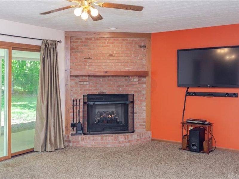 519 Lakengren Drive, Eaton, OH 45320 Photo 10