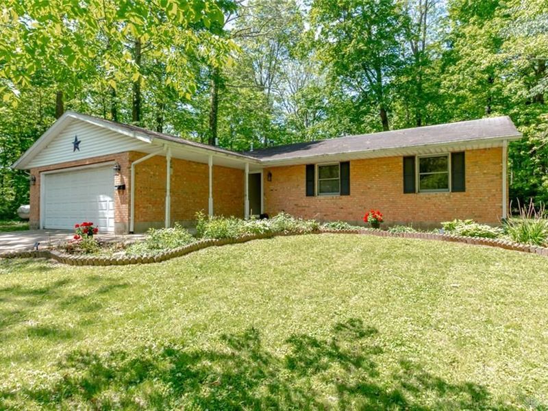 519 Lakengren Drive, Eaton, OH 45320 Photo 2