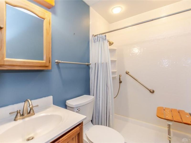 519 Lakengren Drive, Eaton, OH 45320 Photo 24