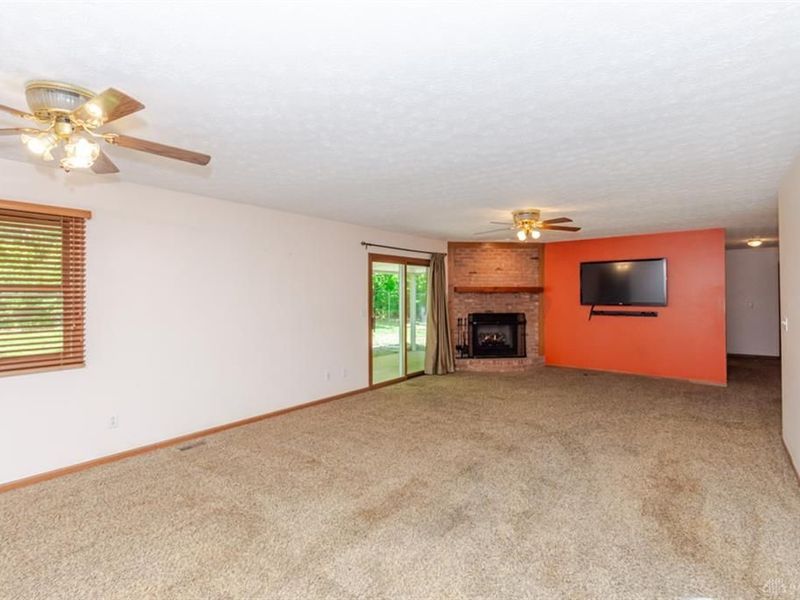519 Lakengren Drive, Eaton, OH 45320 Photo 7