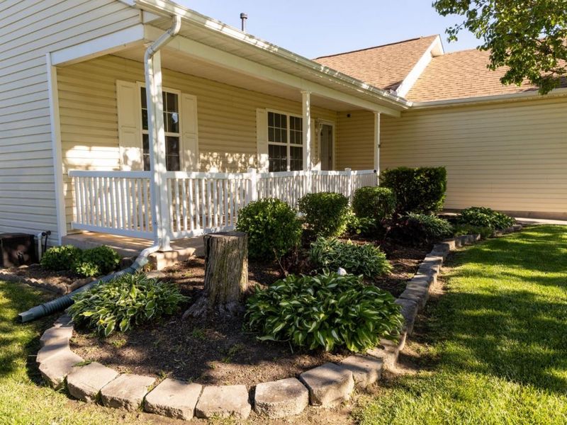 6581 Kristine Drive, Fairfield Twp, OH 45011 Photo 3