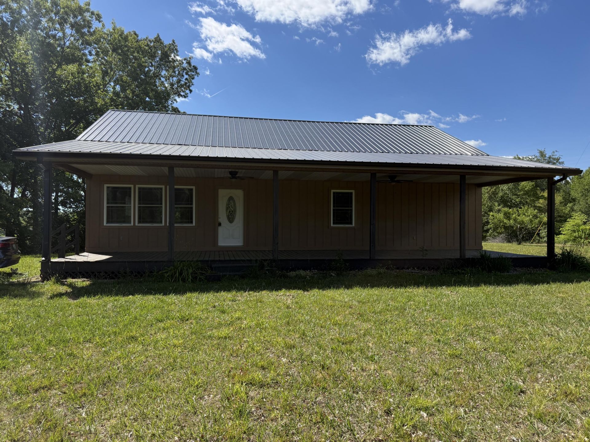 200 Hudson Lane, Russell Springs, KY 42642