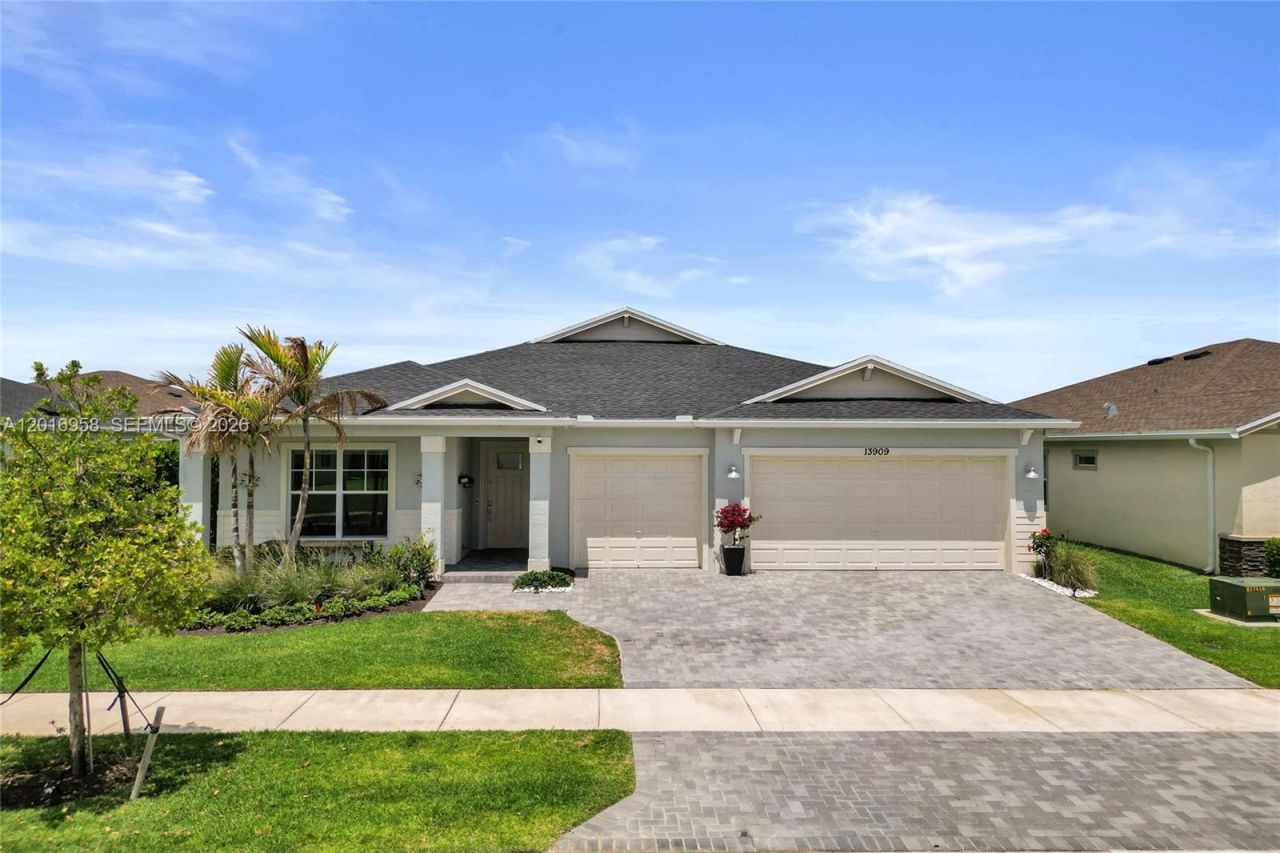 13909 SE Riversway St, Port Saint Lucie, FL 34984 Photo