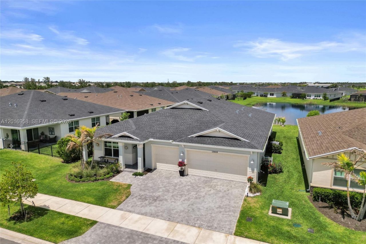 13909 SE Riversway St, Port Saint Lucie, FL 34984 Photo