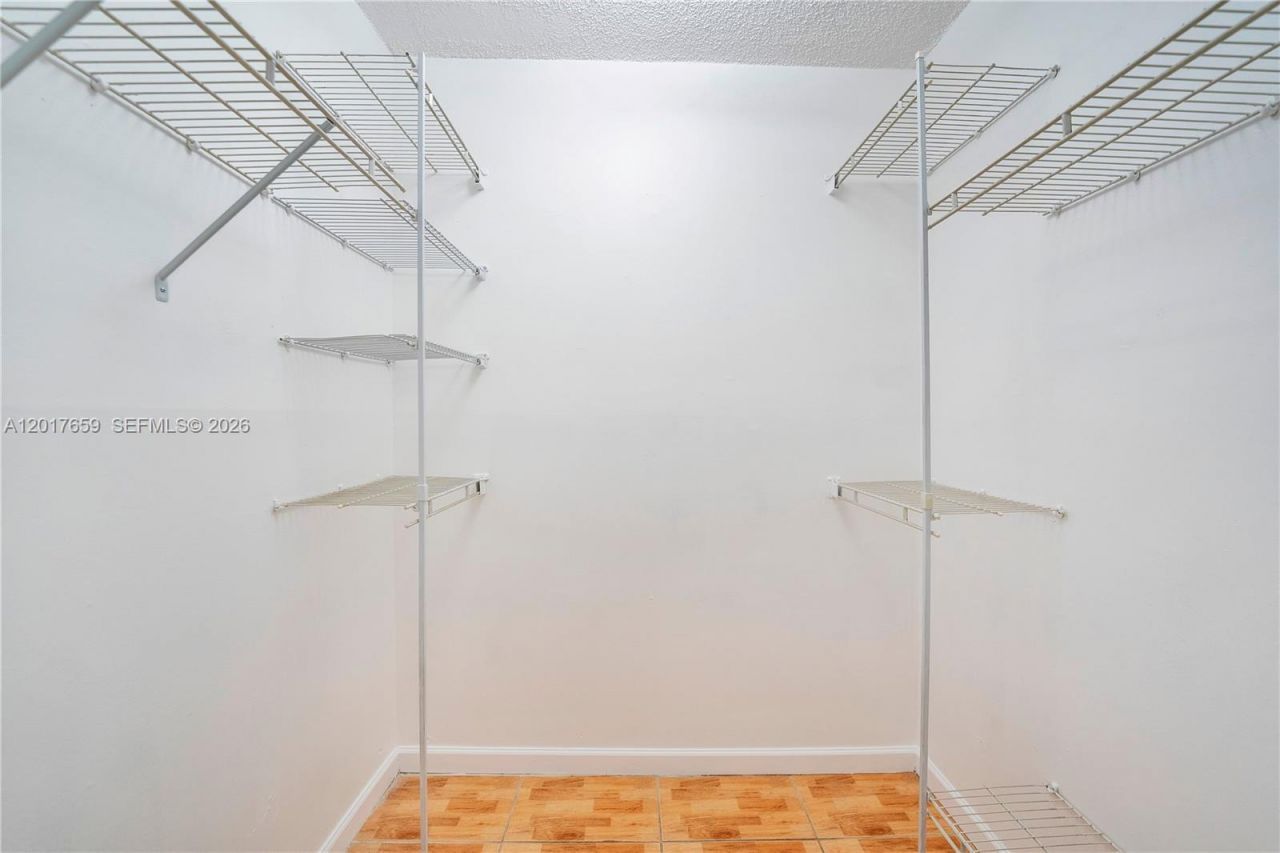 10296 NW 9th St Cir, Unit 103, Miami, FL 33172 Photo
