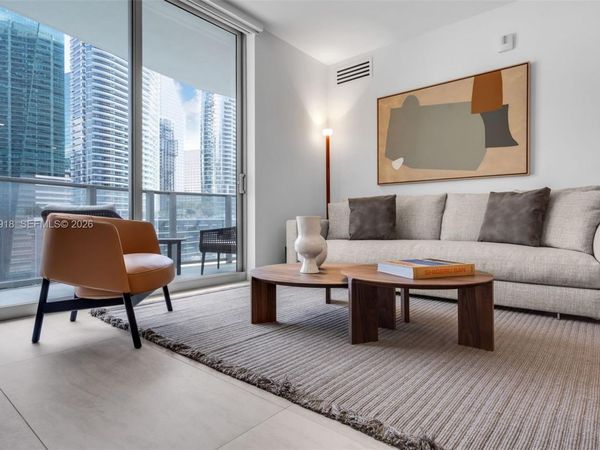 77 SE 5 , Unit 1601, Miami, FL 33131