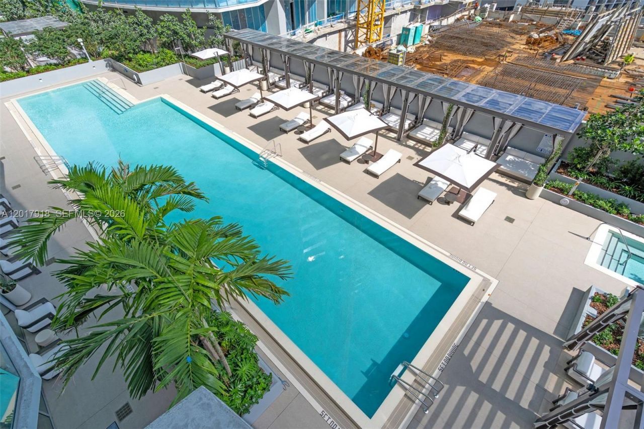77 SE 5 , Unit 1601, Miami, FL 33131 Photo