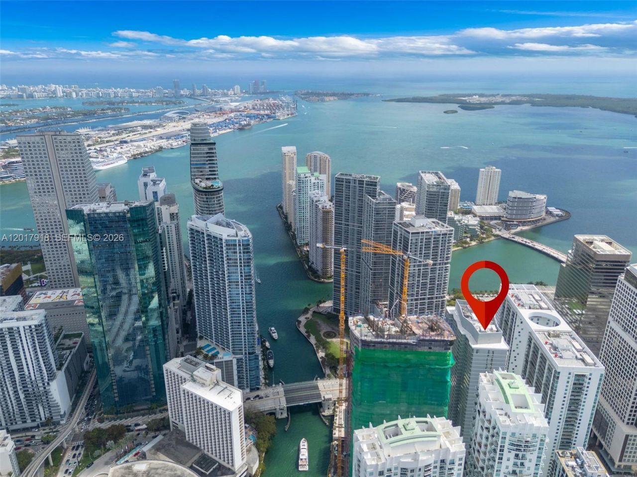 77 SE 5 , Unit 1601, Miami, FL 33131 Photo