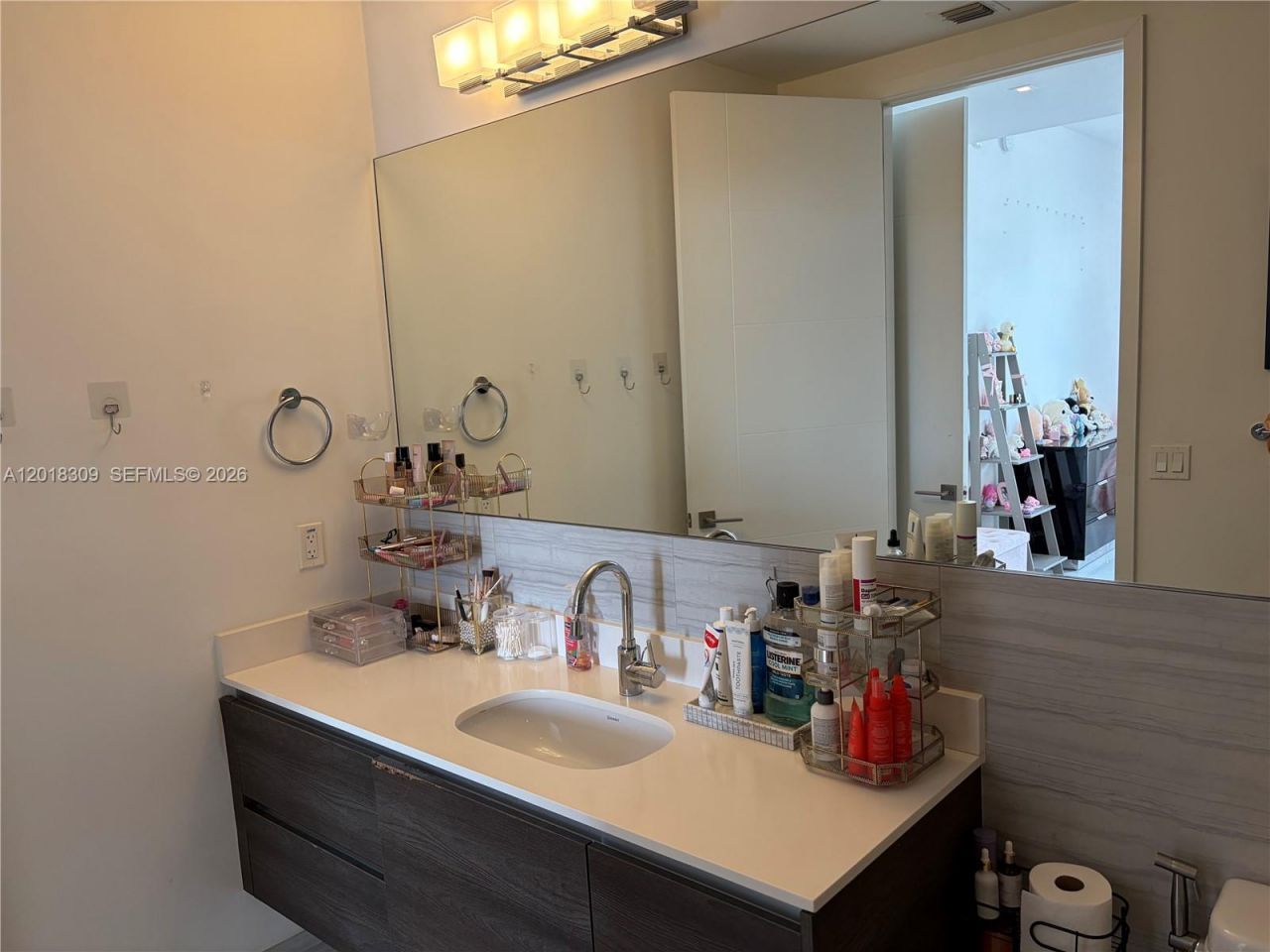 301 Altara Ave, Unit 413, Coral Gables, FL 33146 Photo