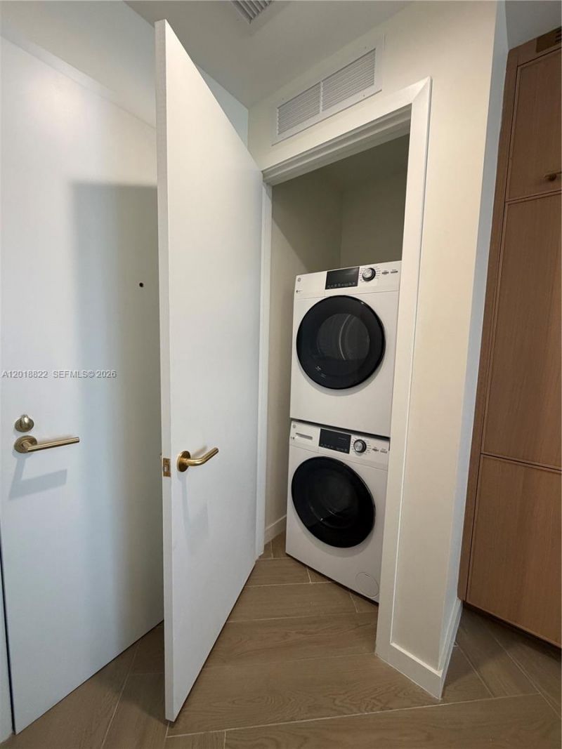 2700 NW 2nd Ave, Unit 502, Miami, FL 33127 Photo