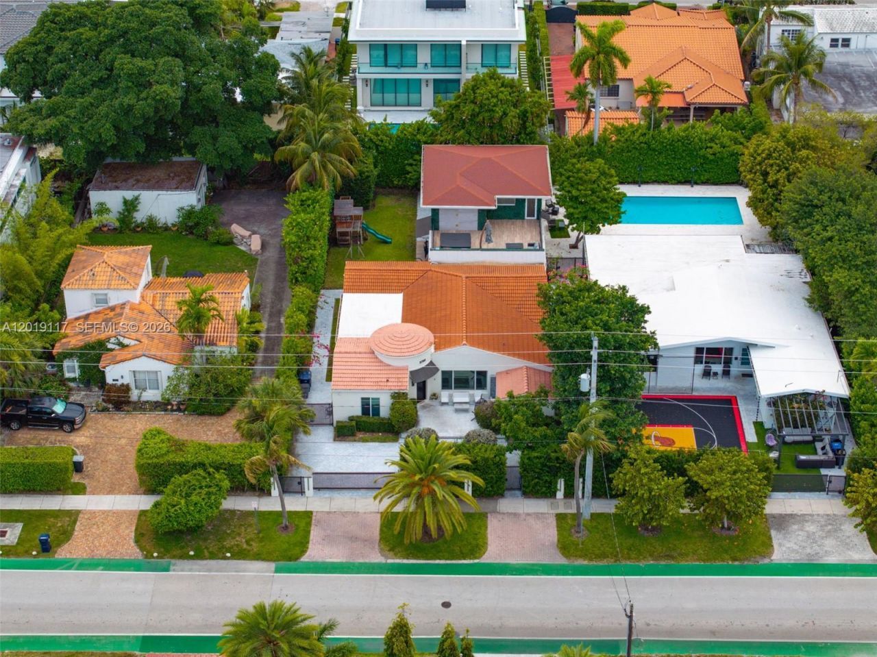 3748 Prairie Ave, Miami Beach, FL 33140 Photo