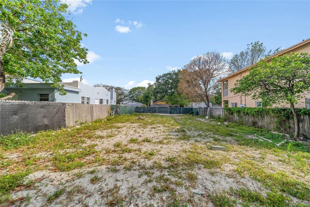 161 NE 60th St , Miami, FL 33137 Photo