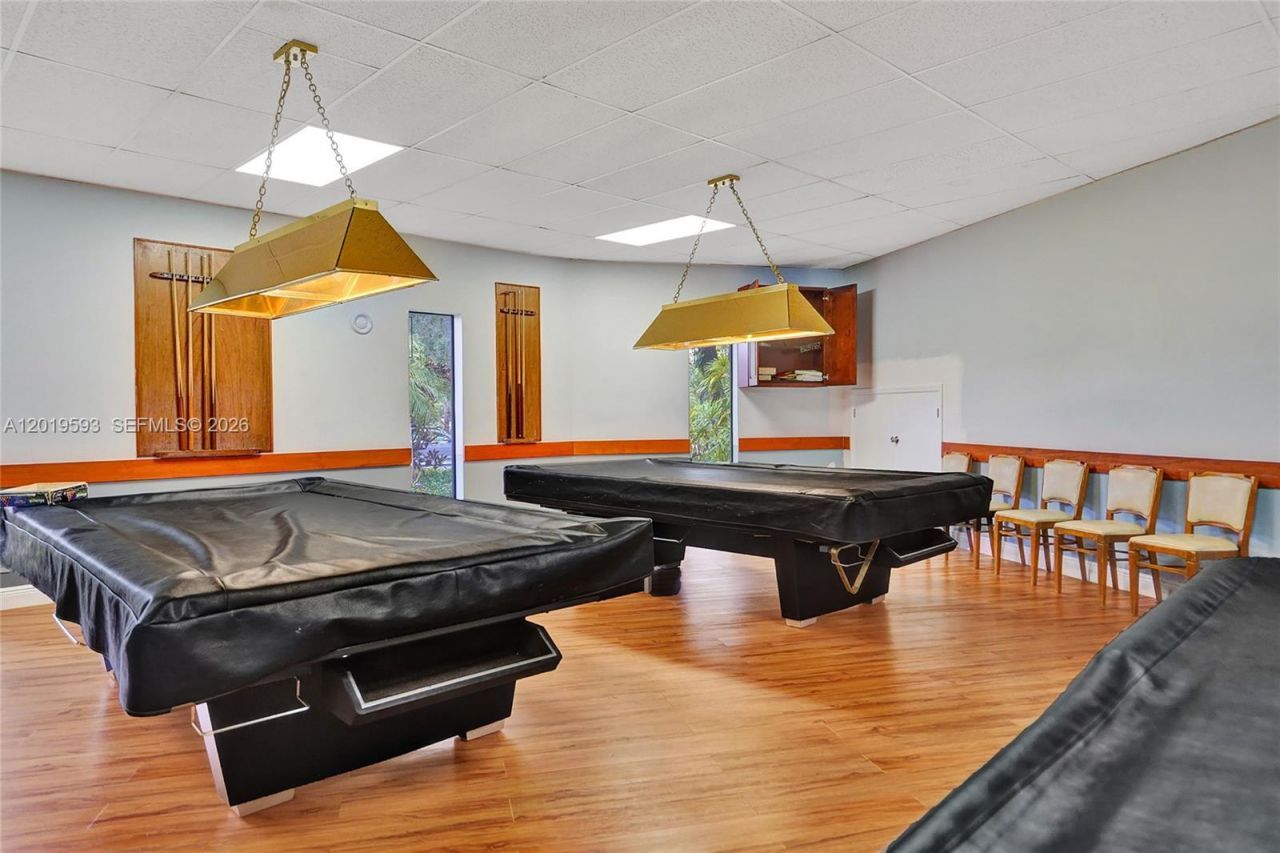 123 Briarwood Cir, Unit 2-5, Hollywood, FL 33024 Photo