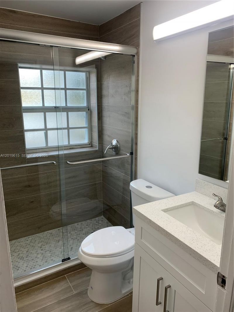 1218 Salzedo St, Unit 10, Coral Gables, FL 33134 Photo