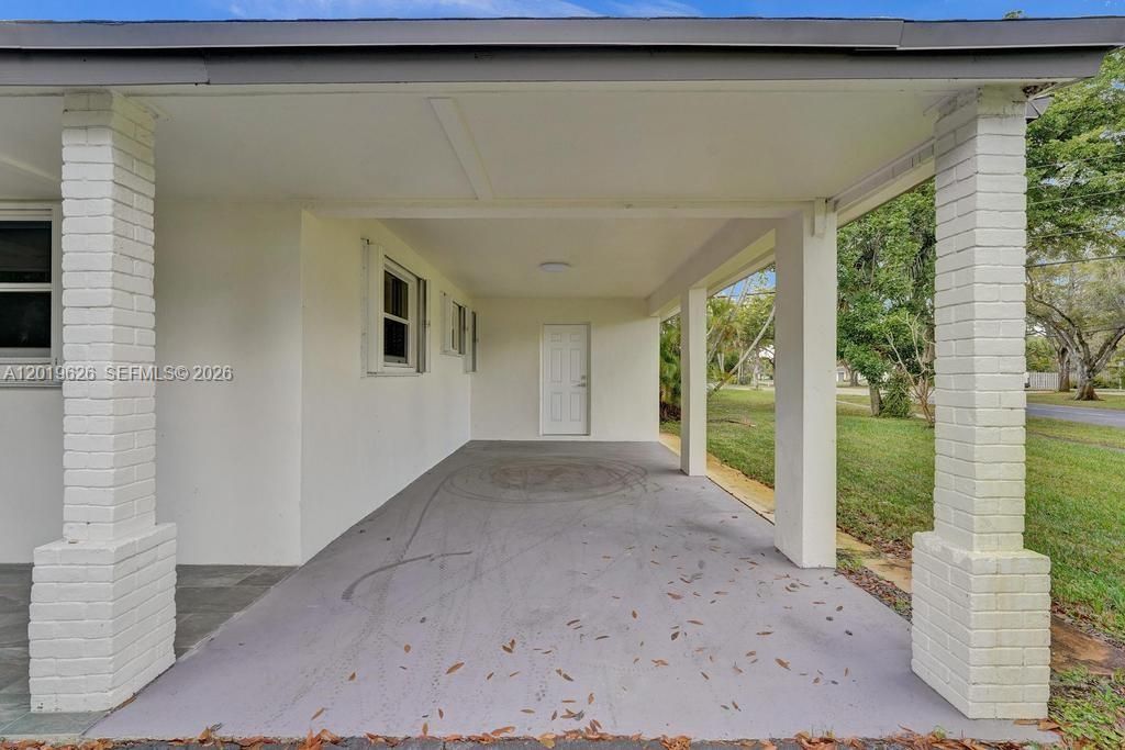 101 SW 53rd Ave, Plantation, FL 33317 Photo