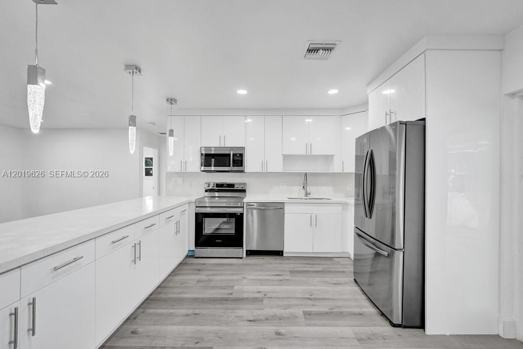 101 SW 53rd Ave, Plantation, FL 33317 Photo