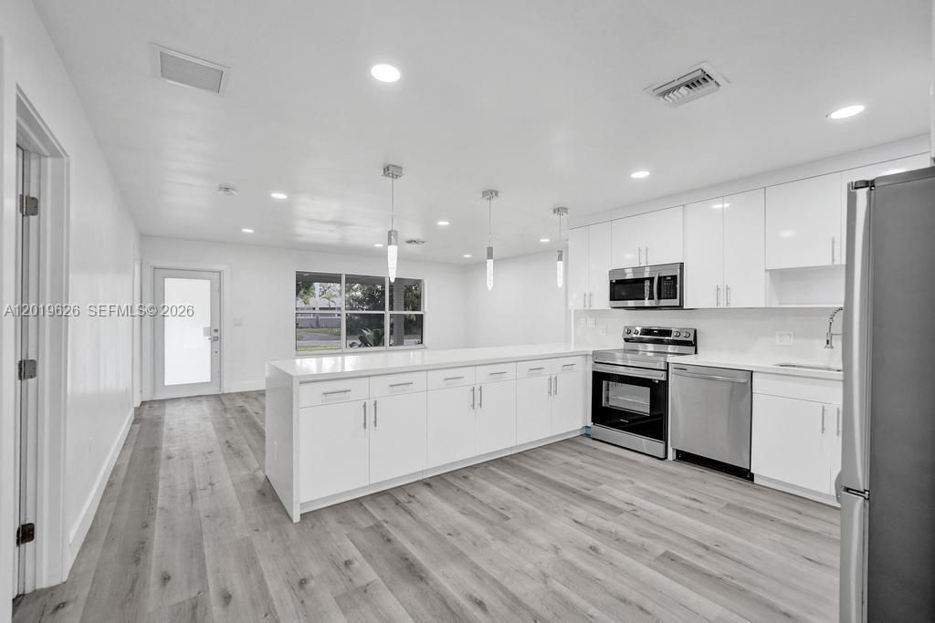 101 SW 53rd Ave, Plantation, FL 33317 Photo